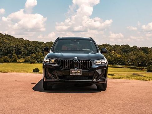 Used 2024 BMW X3 xDrive30i w/ M Sport Package AWD/4WD image 2