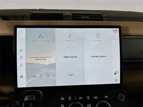 New 2026 Land Rover Defender 110 X-Dynamic SE image 16