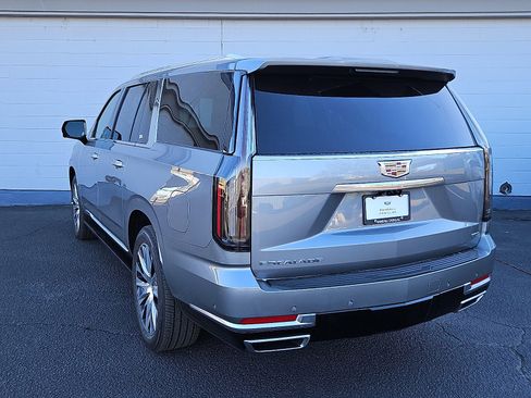 New 2026 Cadillac Escalade ESV Platinum Luxury image 3