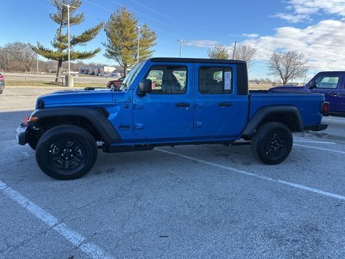 New 2026 Jeep Gladiator Sport image 16