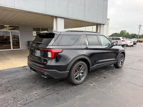 New 2026 Ford Explorer ST w/ Sun And Sound Package AWD/4WD image 3
