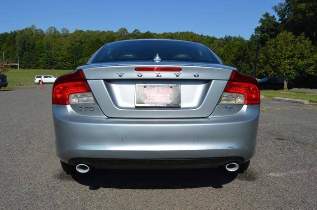 Used 2011 Volvo C70 T5 w/ Convenience Pkg FWD image 7