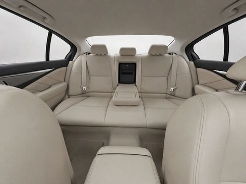 Used 2015 INFINITI Q50 Premium w/ All Weather Package RWD image 31