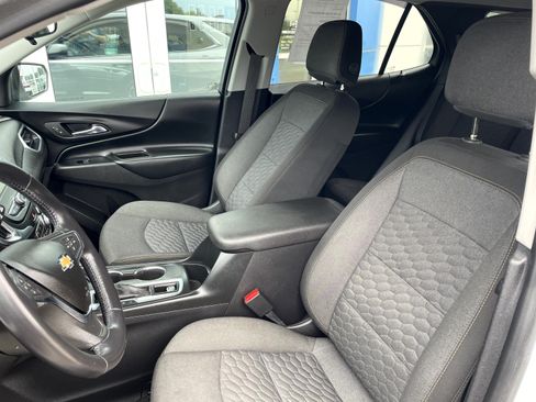 Used 2019 Chevrolet Equinox LT AWD/4WD image 10