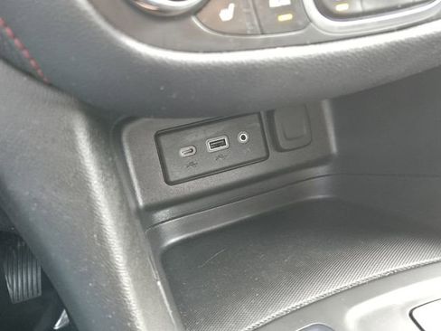 Certified 2023 Chevrolet Equinox RS image 34