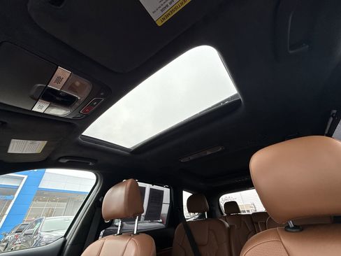 Used 2024 Kia Telluride SX Prestige X-Line image 18