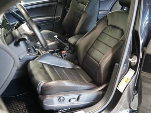 Used 2018 Volkswagen GTI Autobahn FWD image 32
