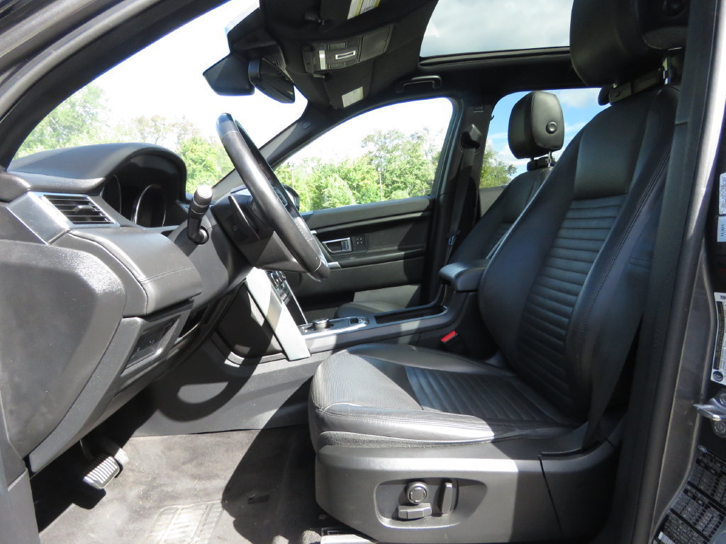 Used 2019 Land Rover Discovery Sport HSE Luxury AWD/4WD image 10