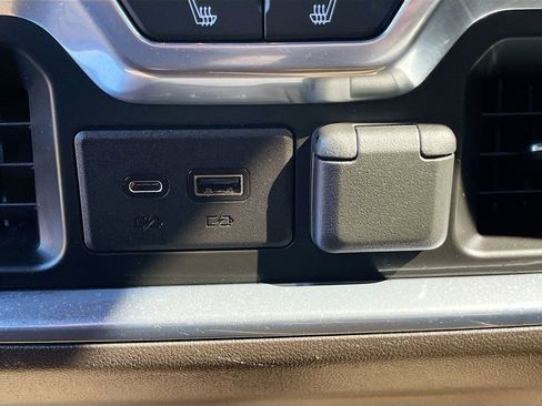 Used 2021 GMC Sierra 1500 Denali w/ Denali Ultimate Package image 27