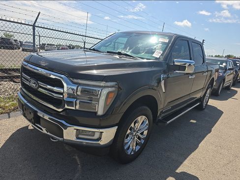 Used 2024 Ford F150 Lariat AWD/4WD image 5