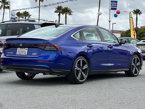 Used 2024 Honda Accord Sport image 3