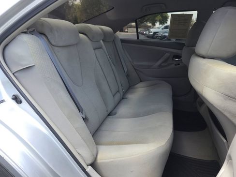 Used 2007 Toyota Camry LE FWD image 16