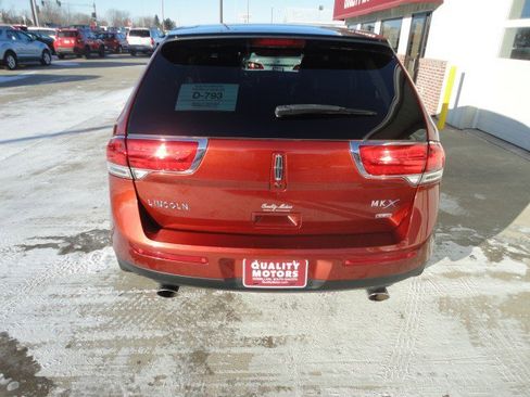 Used 2014 Lincoln MKX AWD w/ Equipment Group 102A image 14