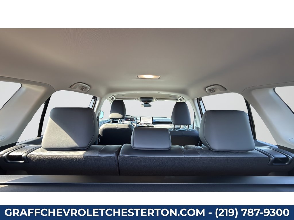 Used 2026 Toyota RAV4 XLE Premium AWD/4WD image 33