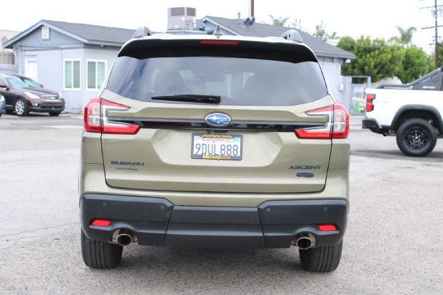 Used 2023 Subaru Ascent Onyx Edition AWD/4WD image 4