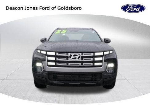 Used 2025 Hyundai Santa Cruz SEL image 9