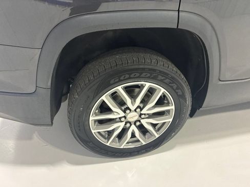 Used 2018 GMC Acadia SLE AWD/4WD image 6