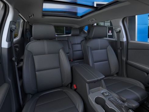 New 2025 Chevrolet Blazer LT w/ Midnight/Sport Edition image 16