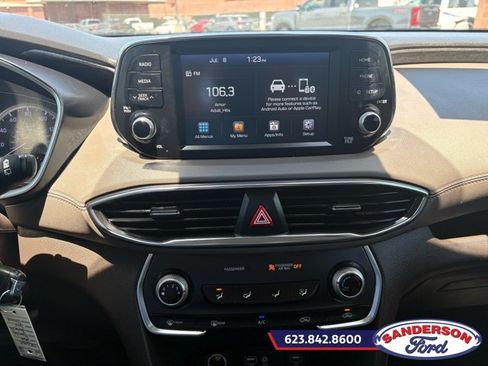 Used 2020 Hyundai Santa Fe SE FWD image 16