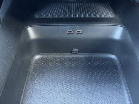 Used 2024 Chevrolet Blazer EV LT AWD/4WD image 18