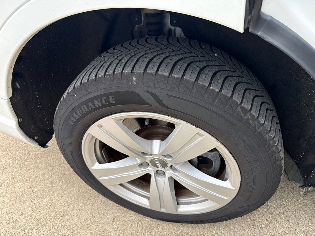 Used 2019 Audi Q7 2.0T Premium w/ Convenience Package AWD/4WD image 20