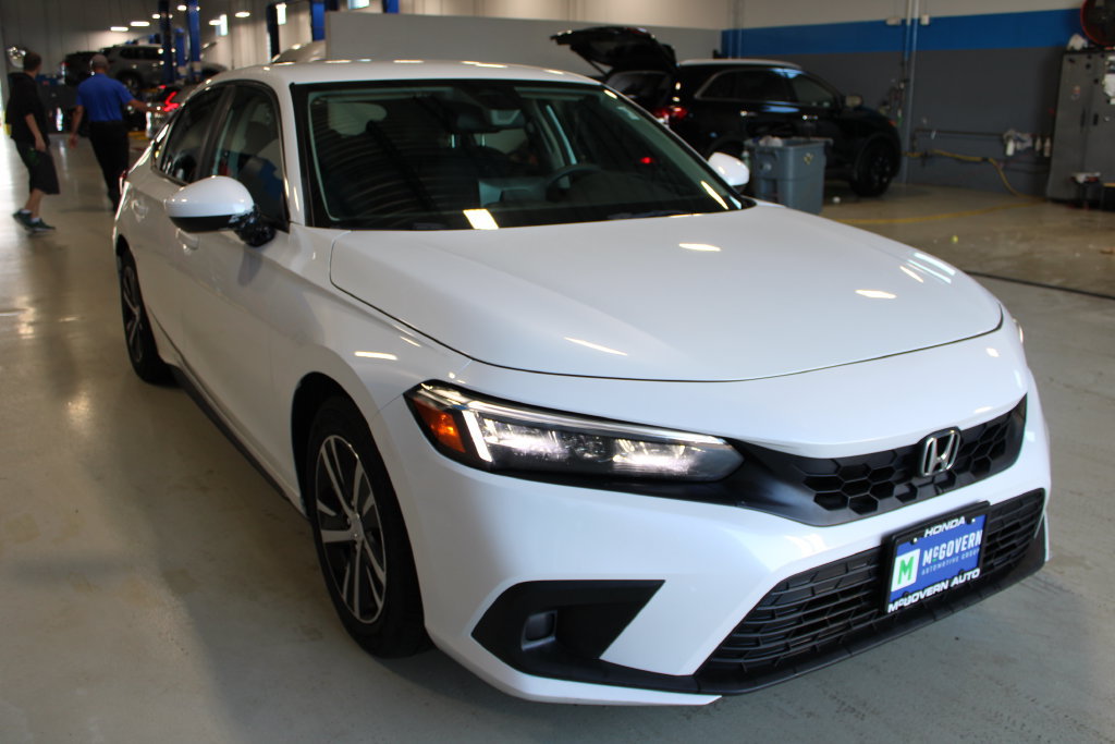 Used 2024 Honda Civic LX image 3