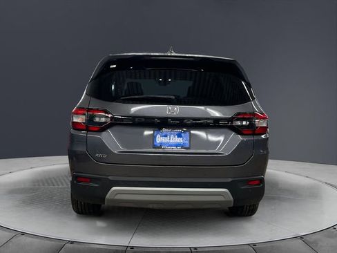 Certified 2025 Honda Pilot EX-L image 4