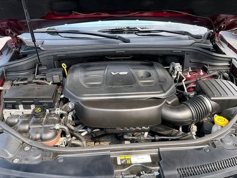 Used 2019 Jeep Grand Cherokee Limited AWD/4WD image 9