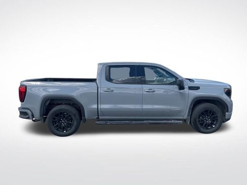 Used 2024 GMC Sierra 1500 Elevation w/ LPO, Elevation Black Package AWD/4WD image 7