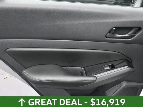 Used 2023 Nissan Altima 2.5 SV FWD image 23
