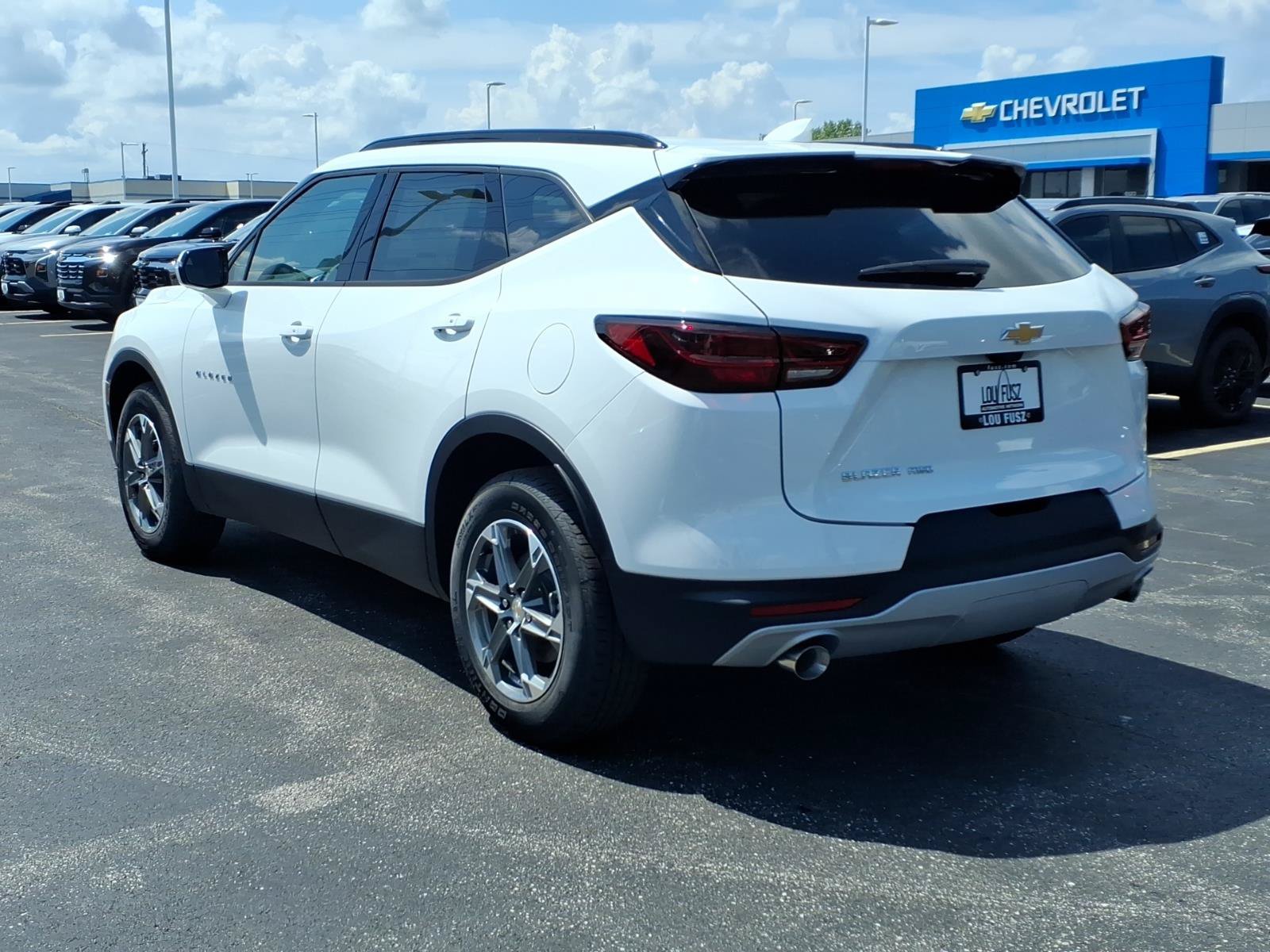 New 2026 Chevrolet Blazer LT w/ Sound & Technology Package AWD/4WD image 4