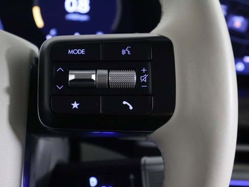 Certified 2024 Hyundai Santa Fe Limited image 48