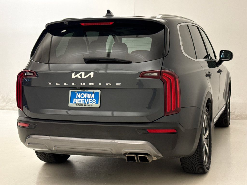 Used 2022 Kia Telluride EX w/ EX Premium Package FWD image 9