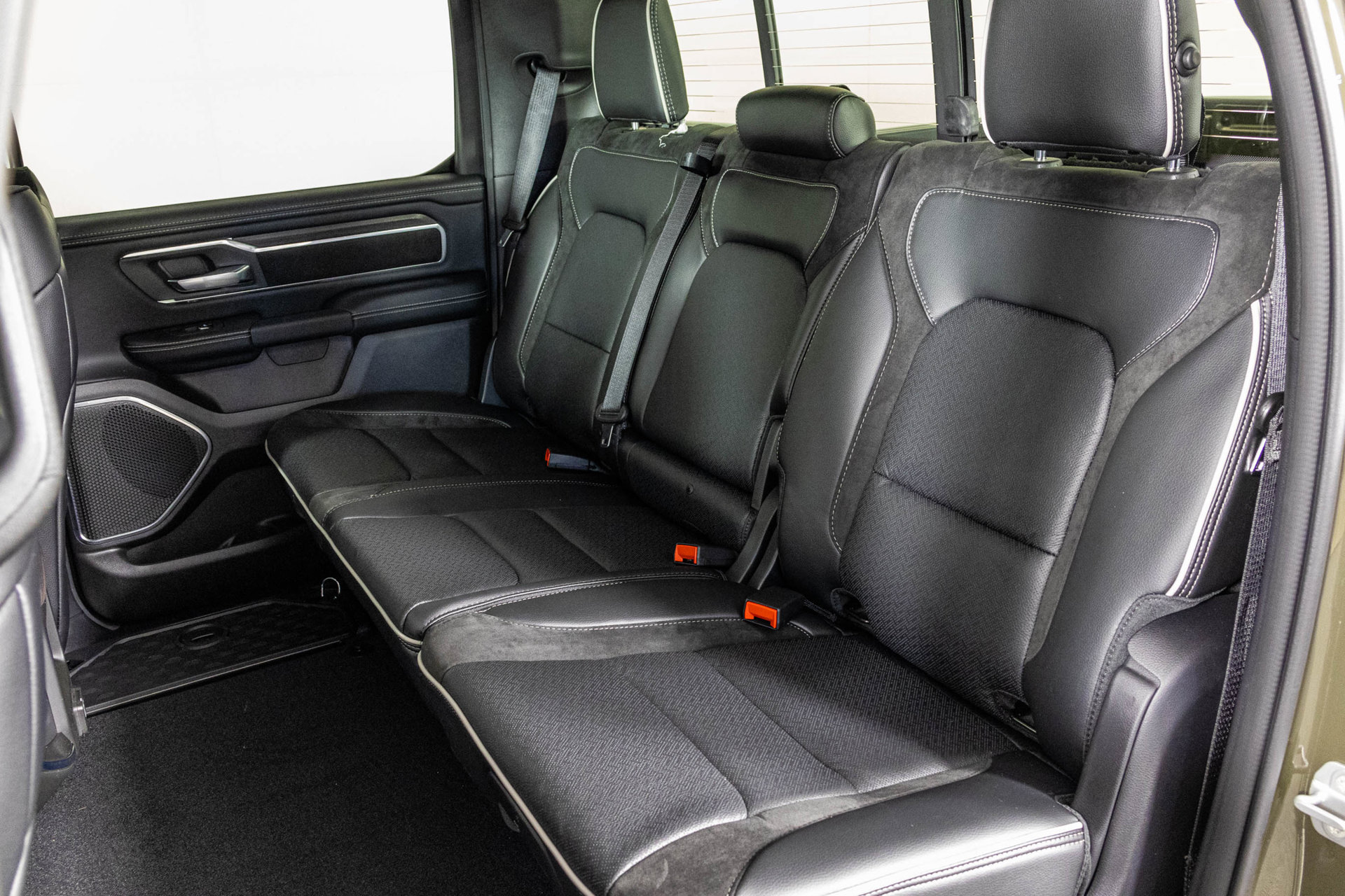 New 2027 RAM 1500 Laramie AWD/4WD image 36
