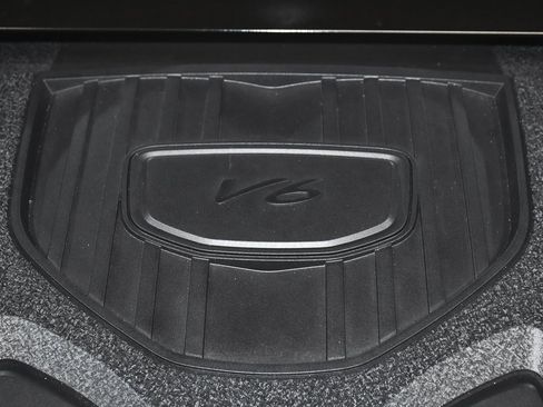 Used 2023 Porsche Panamera Platinum Edition image 70