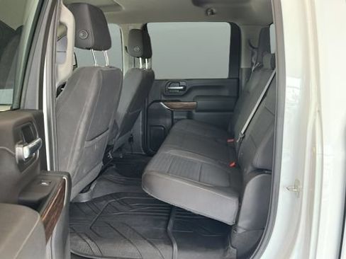 Used 2022 GMC Sierra 2500 SLE w/ Snow Plow Prep/Camper Package AWD/4WD image 17