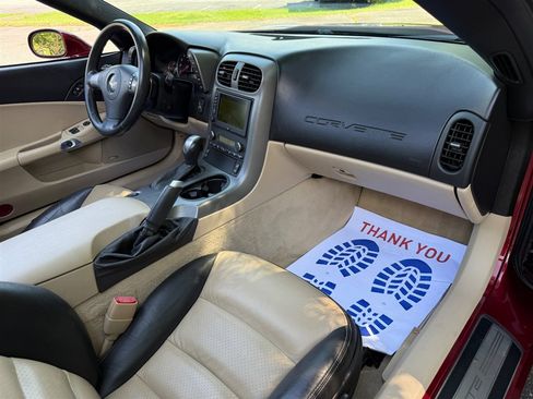 Used 2007 Chevrolet Corvette Coupe w/ Preferred Equipment Group RWD image 57