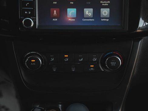 Used 2019 Nissan Sentra S image 22