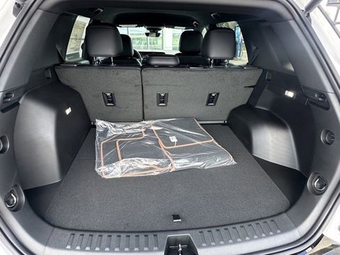 New 2026 GMC Terrain AT4 w/ Convenience Package III image 6