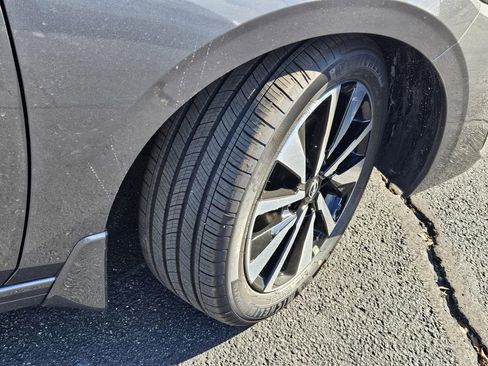 New 2025 Nissan Sentra SV w/ SV Premium Package image 4