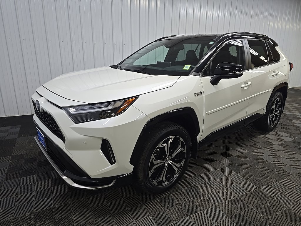Used 2022 Toyota RAV4 XSE w/ Premium Package AWD/4WD image 8