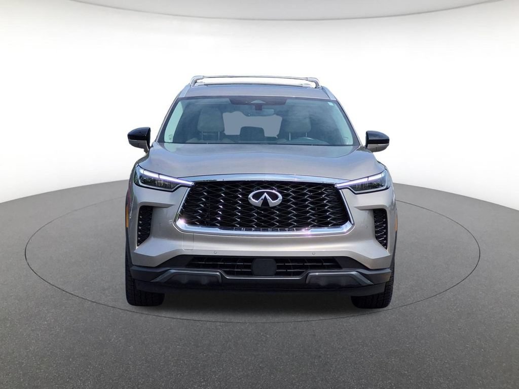 Used 2023 INFINITI QX60 Sensory w/ Cargo Package AWD/4WD image 2