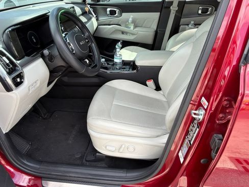 Used 2023 Kia Sorento SX FWD image 6