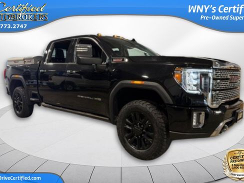 Used 2023 GMC Sierra 3500 Denali w/ Denali Black Diamond Edition AWD/4WD image 3