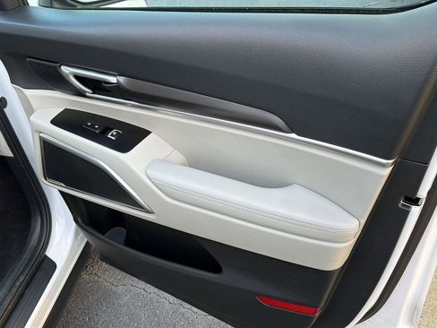 Used 2025 Kia Telluride S FWD image 14