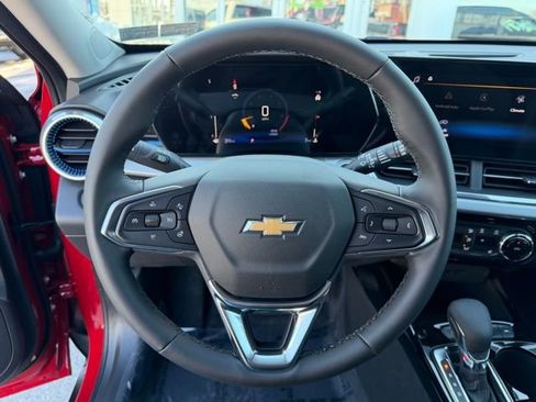 New 2026 Chevrolet Trax LT w/ Driver Confidence Package image 24