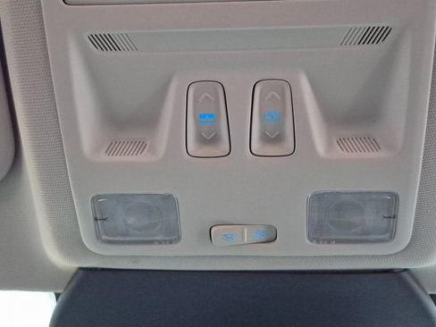 Used 2022 Ford Escape SE image 21