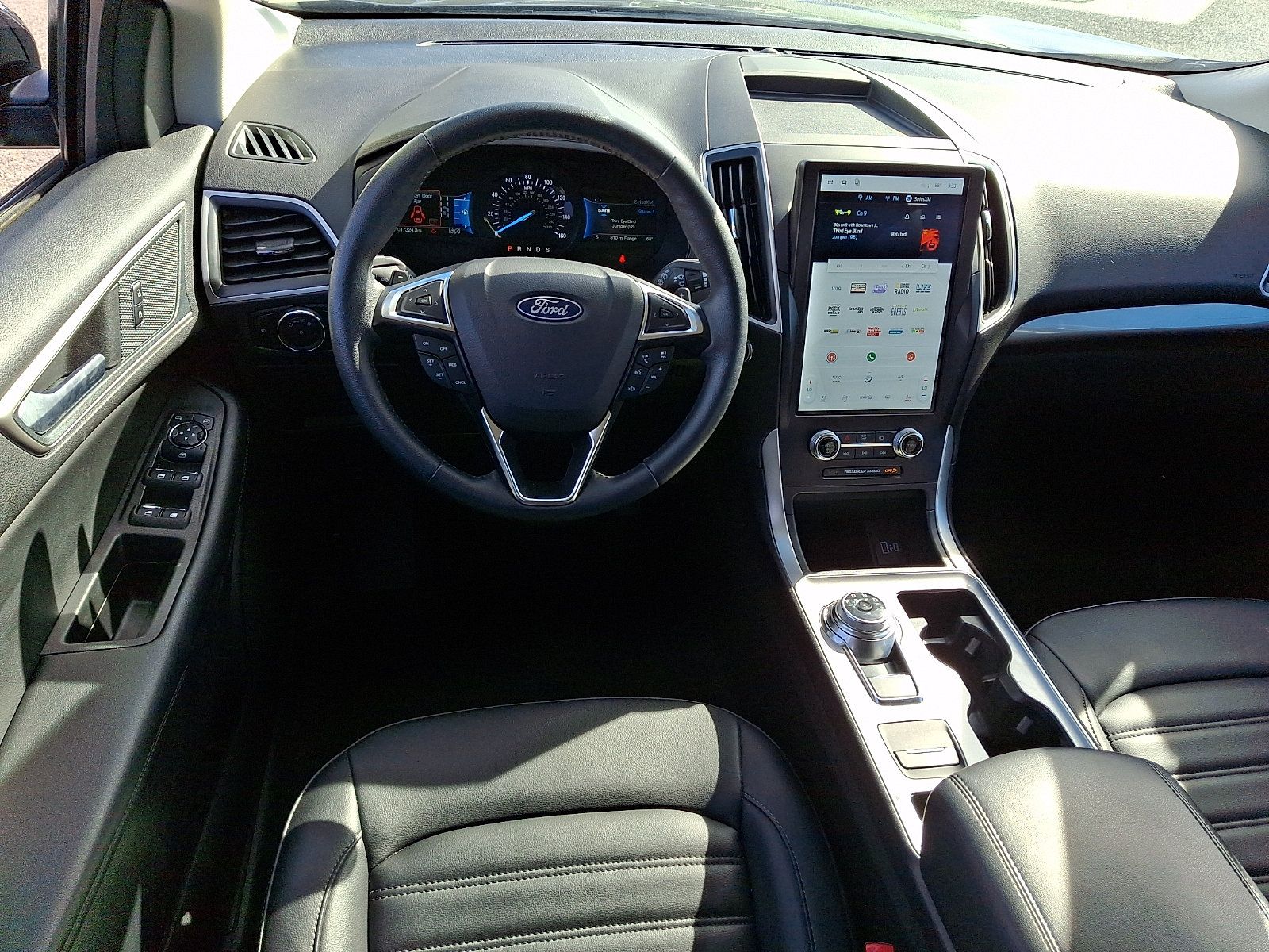 Used 2024 Ford Edge SEL w/ Convenience Package AWD/4WD image 12