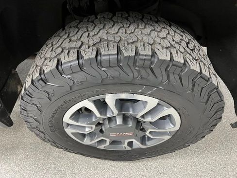 Used 2021 GMC Sierra 3500 SLT w/ Gooseneck/5TH Wheel Package image 18