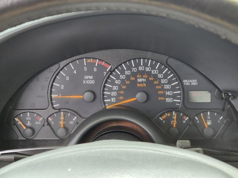 Used 1997 Pontiac Firebird Formula w/ Opt Pkg image 16